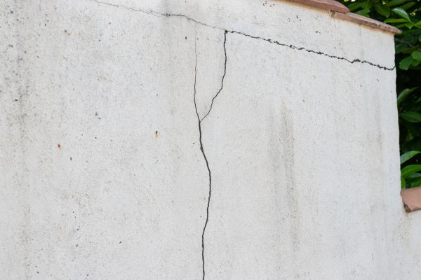 Cost of Foundation Crack Patching in Macomb